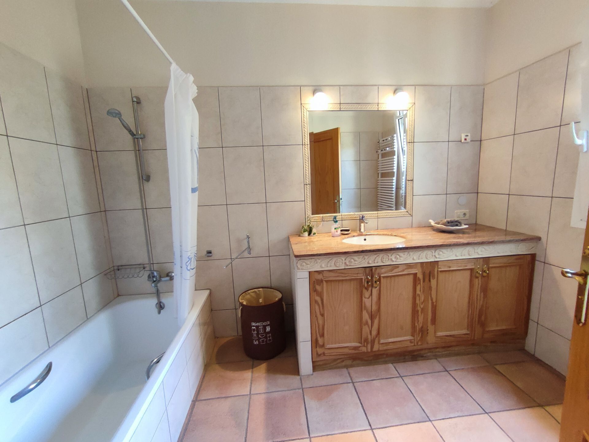 Bany de Finca rústica en venda en  Santa Cruz de Tenerife Capital amb Terrassa, Piscina i Moblat