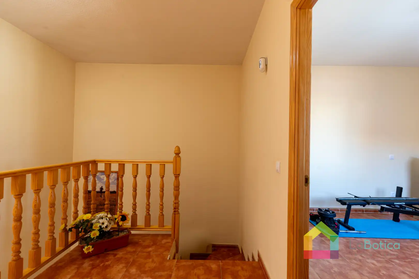 Casa adosada en venta en Carmena con Calefacción