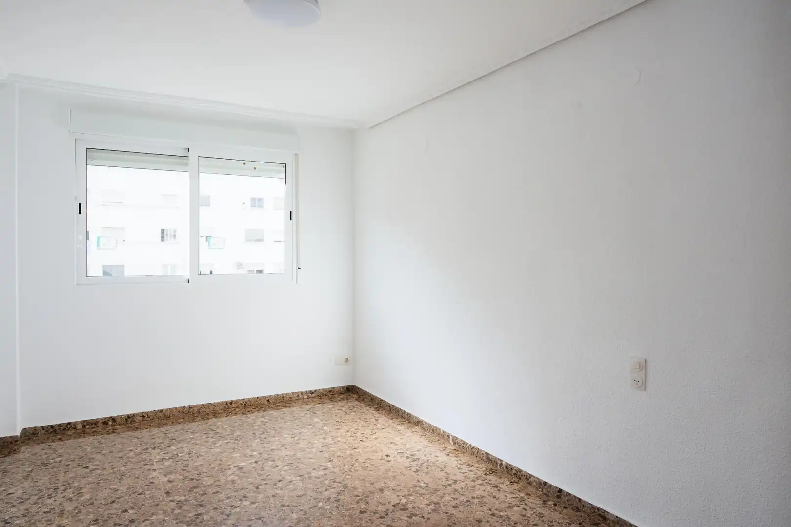 Wohnung mit Terrasse zur Miete in Avenida PERIS Y VALERO, imagen 30