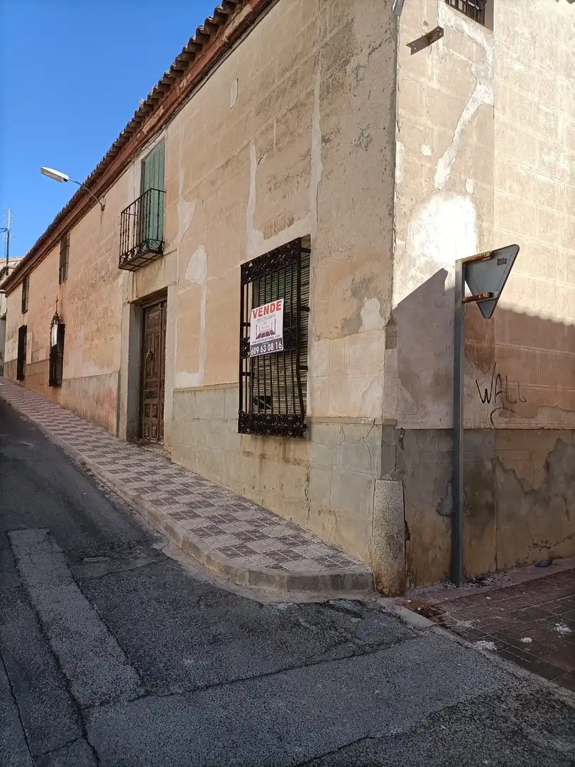 Exterior view of Country homes for sale in Los Yébenes