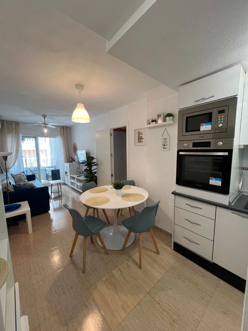 Dining room of Flat for sale in Torrevieja  with Air Conditioner, Furnished and Oven