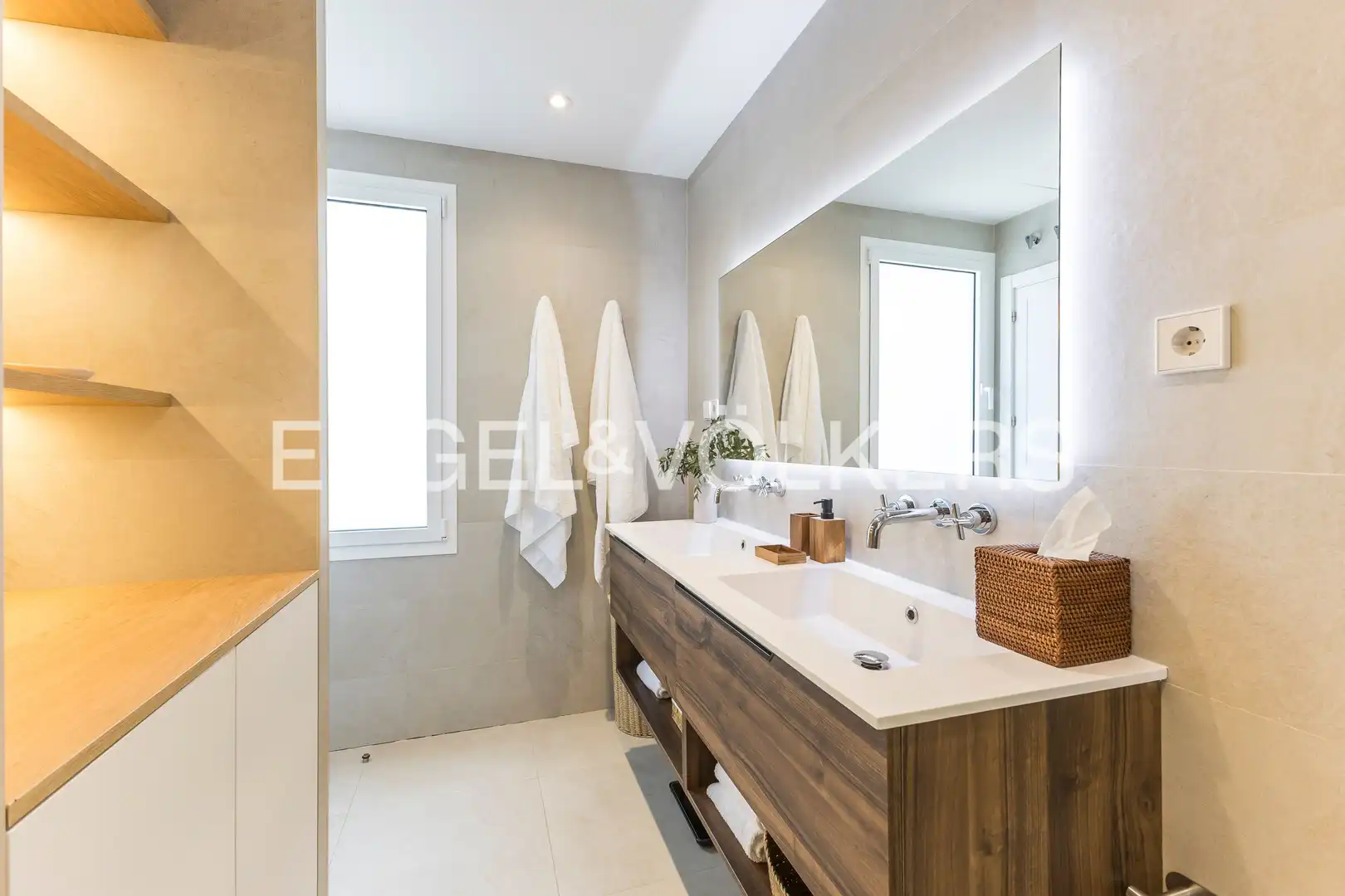 Badezimmer von Wohnung zum Verkauf in Madrid mit Klimaanlage, Heizung und Terrasse