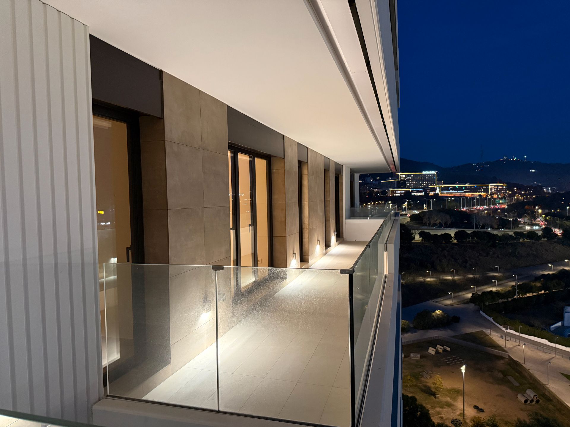 Terrassa de Pis de lloguer en Esplugues de Llobregat amb Aire condicionat, Calefacció i Terrassa