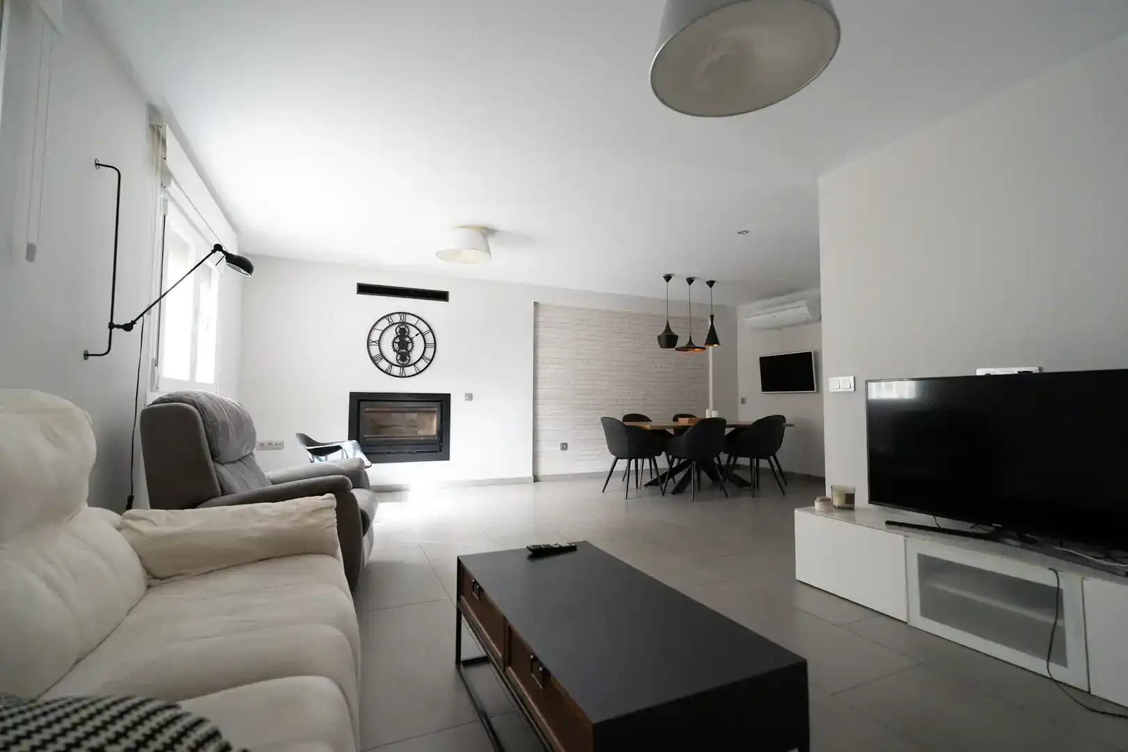 Sala de estar de Piso en venta en Níjar con Aire acondicionado, Trastero y Amueblado