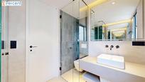 Bathroom of House or chalet for sale in Bétera  with Air Conditioner, Heating and Private garden