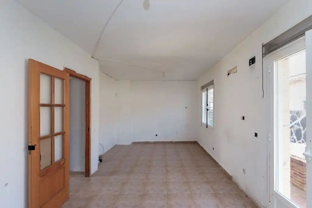 Houses for sale in Calle Miragredos, 3, Otero