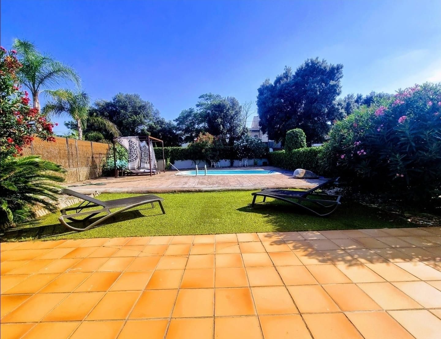 Piscina de Casa o xalet en venda en Lliçà d'Amunt amb Aire condicionat, Calefacció i Jardí privat