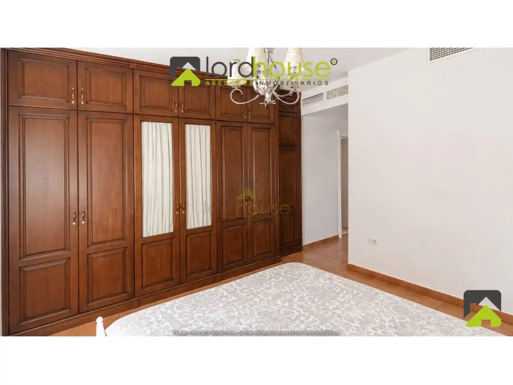 Habitación de Casa o chalet en venta en Lorca