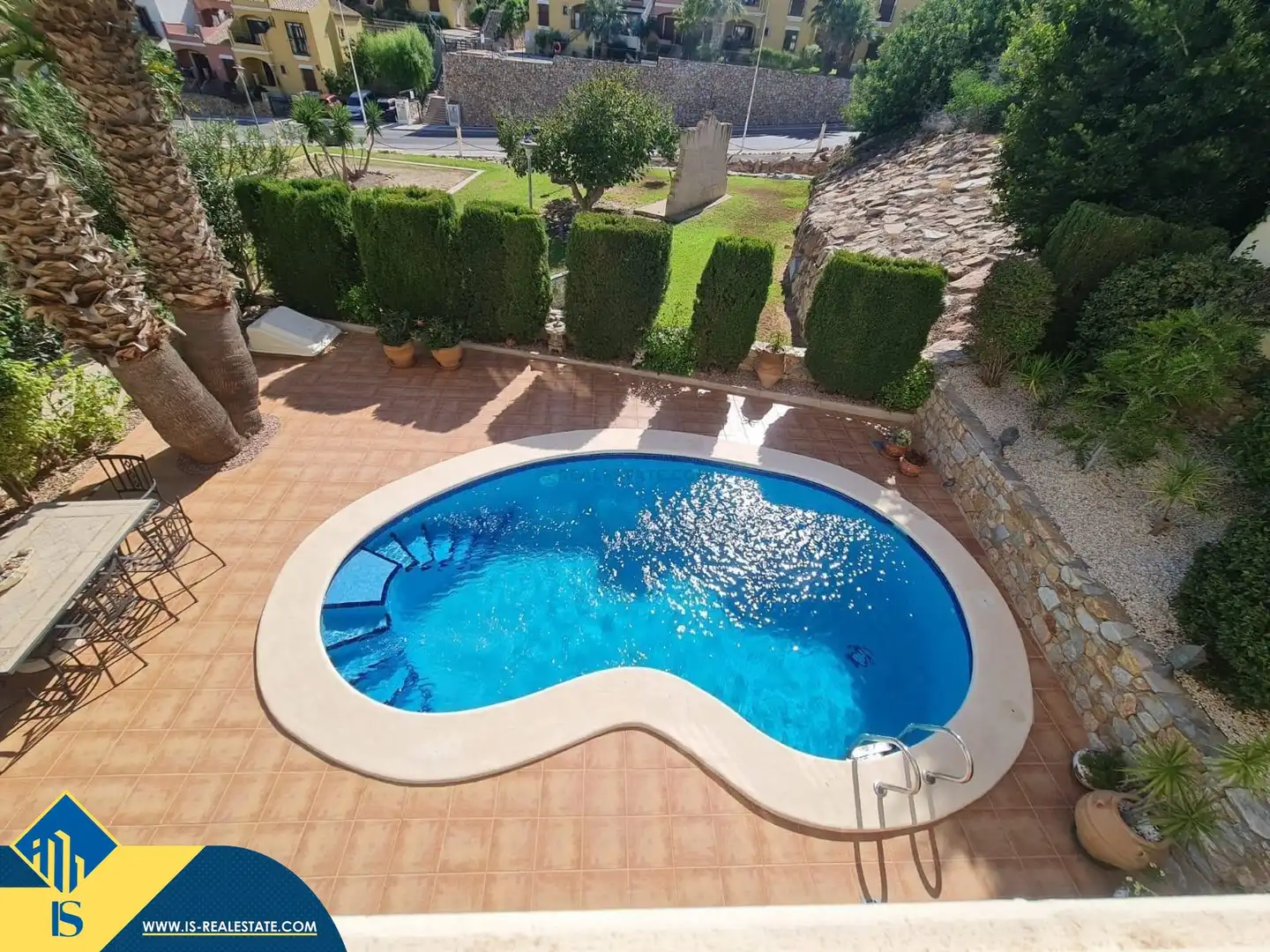Xalet amb piscina en venda a San Miguel de Salinas