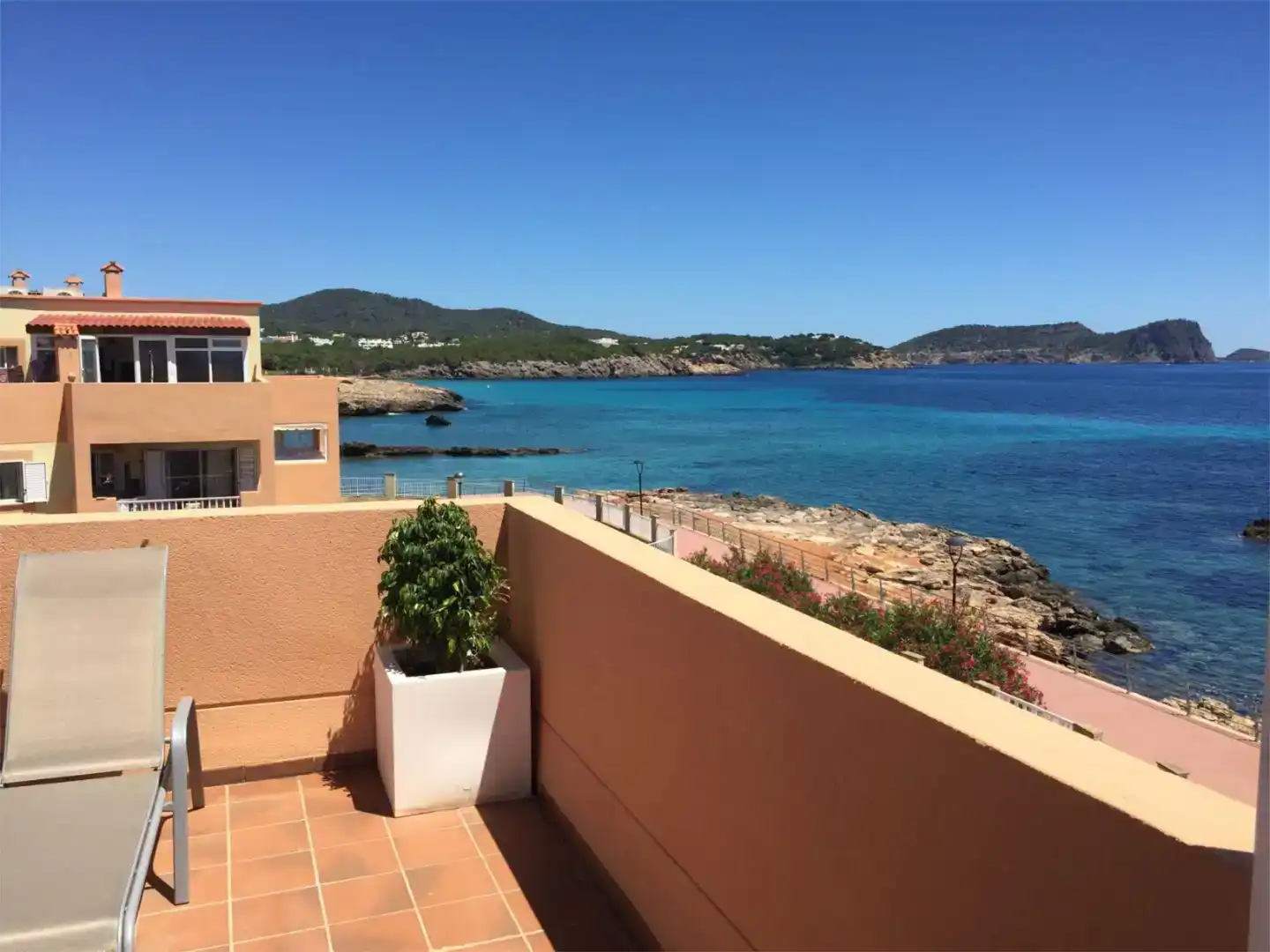 Terraza de Piso en venta en Santa Eulària des Riu con Aire acondicionado, Piscina y Balcón