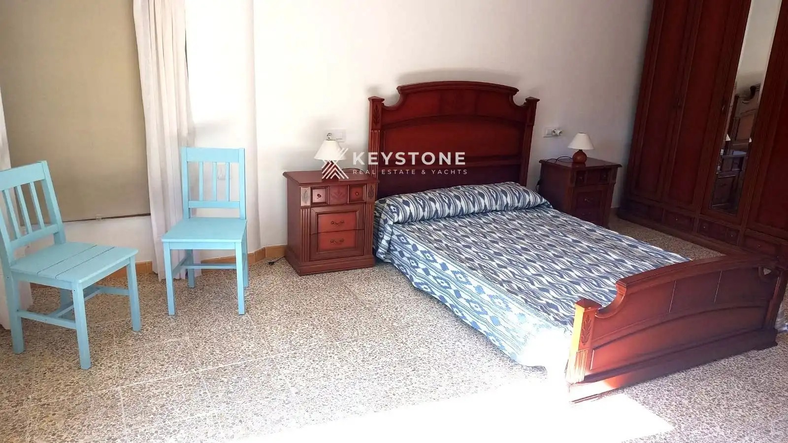 Habitación de Piso de alquiler en Puigpunyent con Aire acondicionado y Terraza