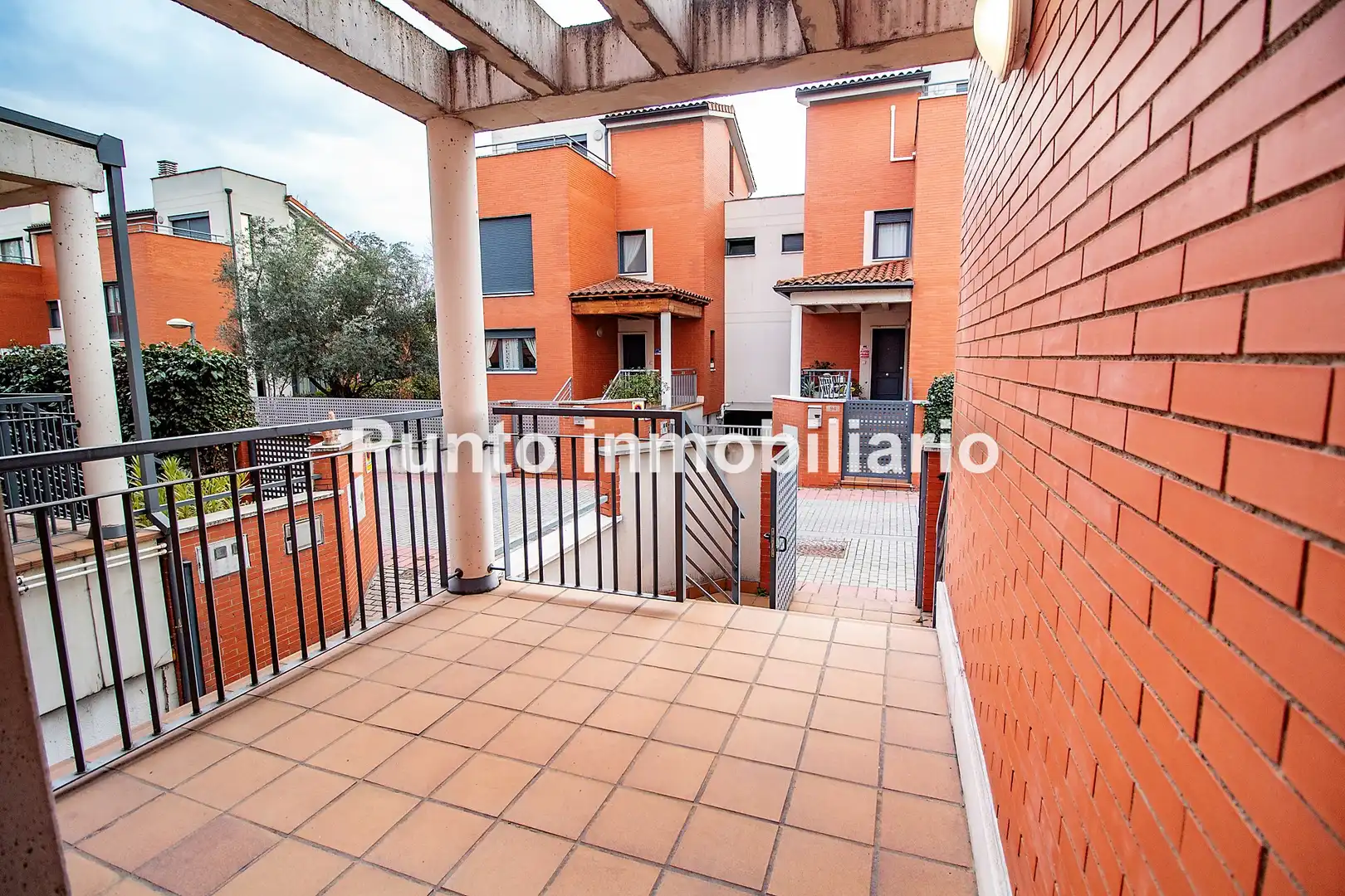 Terrace of Houses for sale in Valladolid  with Heating, Private garden and Parquet flooring