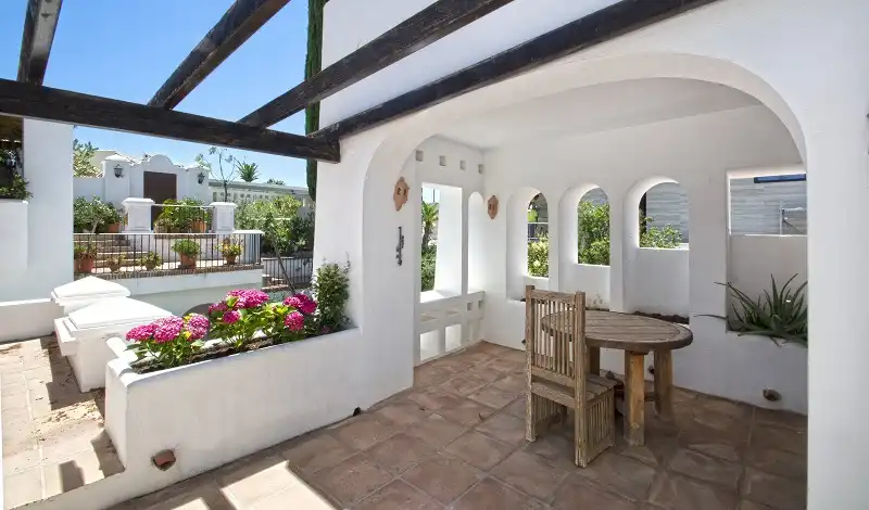 Detached house with pool for sale in Nueva Andalucía, imagen 25