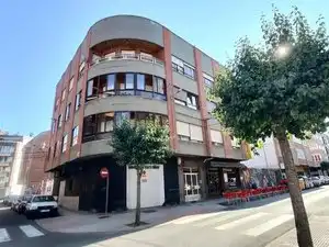 Außenansicht von Wohnung zum Verkauf in La Bañeza 