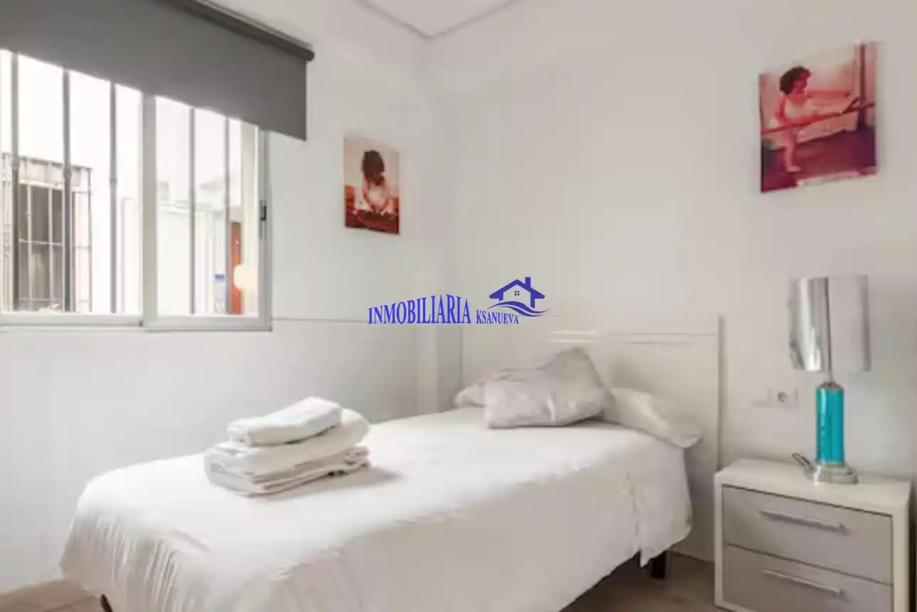 Bedroom of Flat for sale in Córdoba
