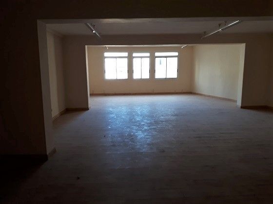 Office for sale in  Tarragona Capital  with Air Conditioner