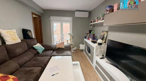 Foto 2 de Piso en venta en Calle Alejandrina Moran, Lucero,  Madrid Capital