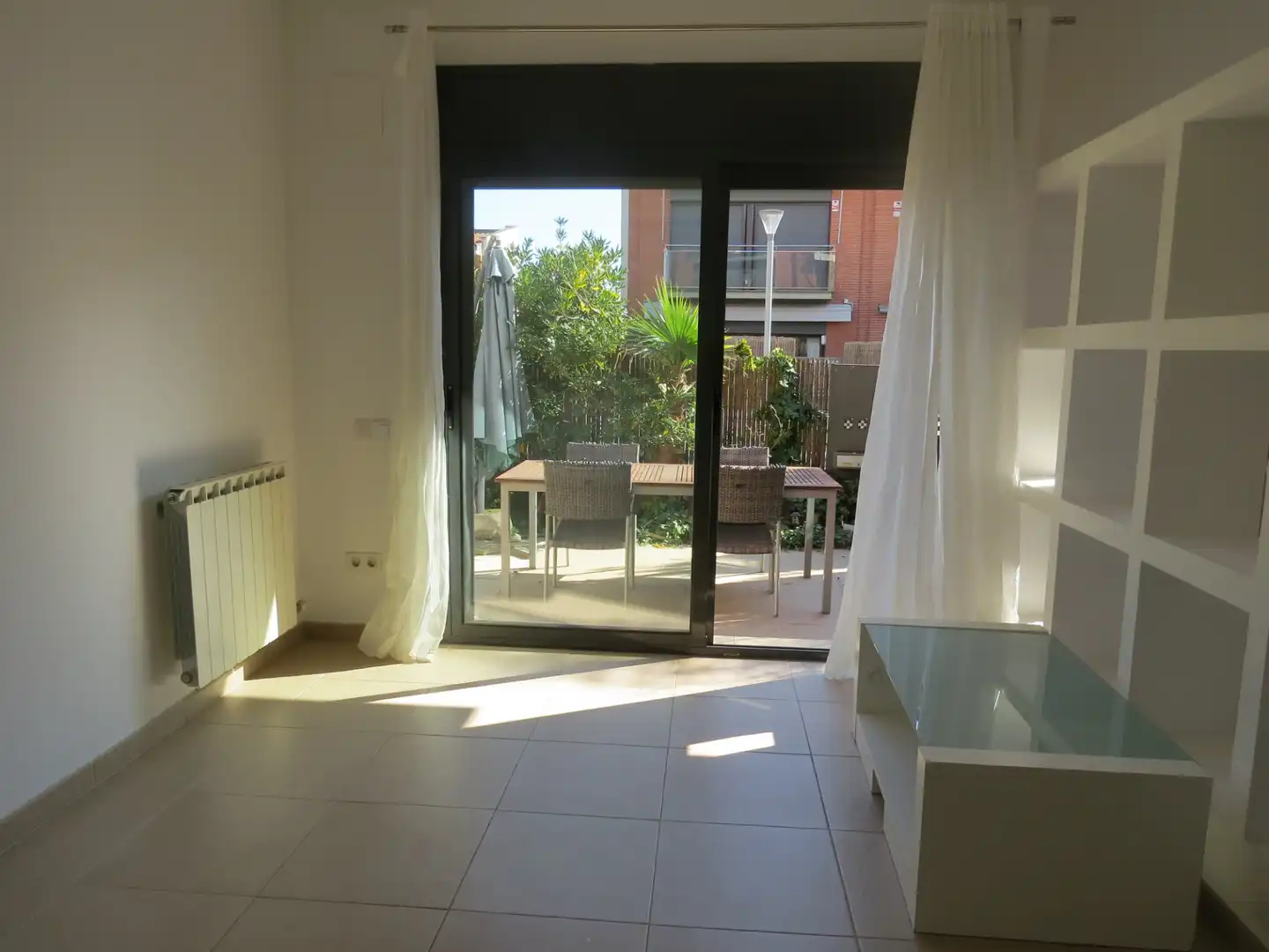 Garten von Einfamilien-Reihenhaus zum Verkauf in Sant Andreu de Llavaneres mit Klimaanlage, Heizung und Parkett