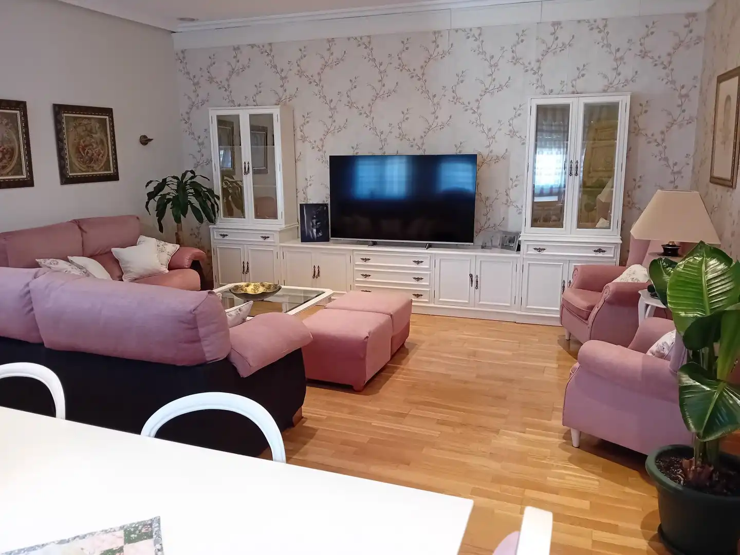 Sala d'estar de Casa o xalet en venda en Almagro amb Aire condicionat, Calefacció i Terrassa