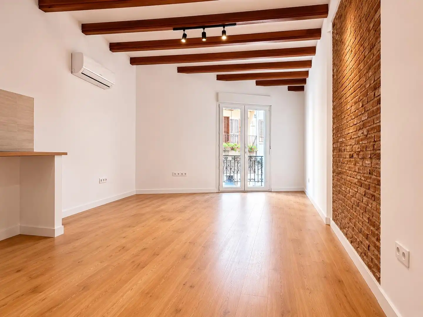 Piso en venta en Reus con Aire acondicionado, Terraza y Balcón