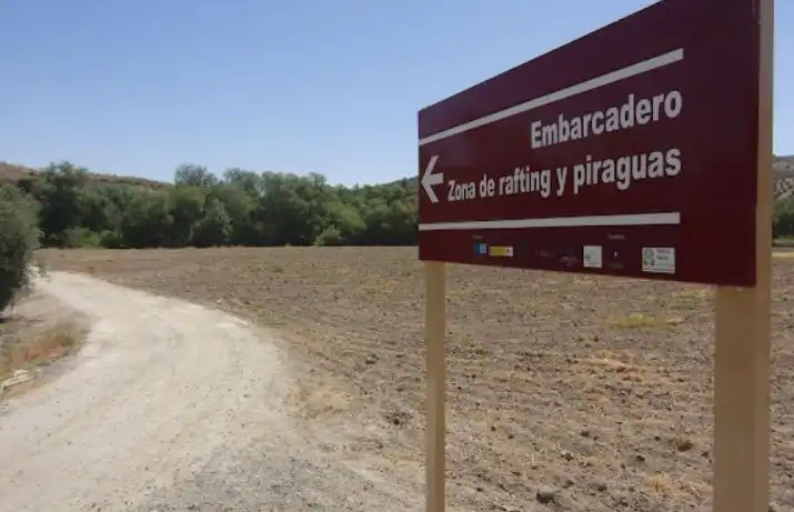 Parking of Detached homes for sale in Cuevas Bajas  with Private garden