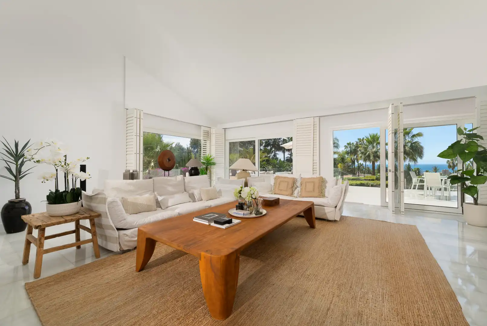 Wohnzimmer von Haus oder Chalet zum Verkauf in Marbella mit Klimaanlage, Privatgarten und Terrasse