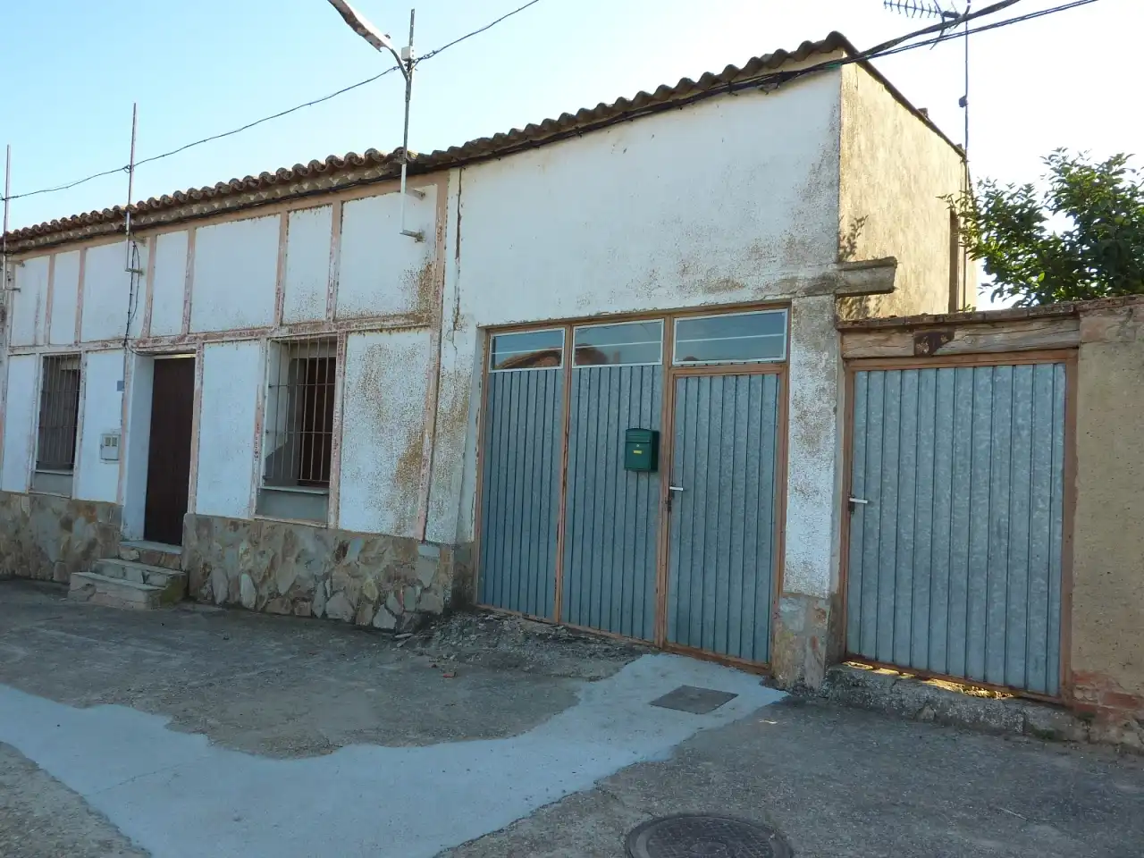 Außenansicht von Country house zum Verkauf in Andavías mit Privatgarten, Terrasse und Möbliert