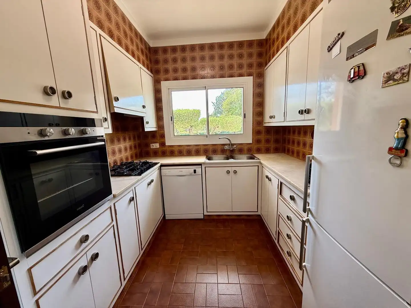 Cocina de Casa o chalet en venta en La Torre de Claramunt con Aire acondicionado, Calefacción y Jardín privado