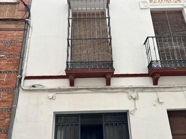 Casa en venda a Calle Antonio Baena 16