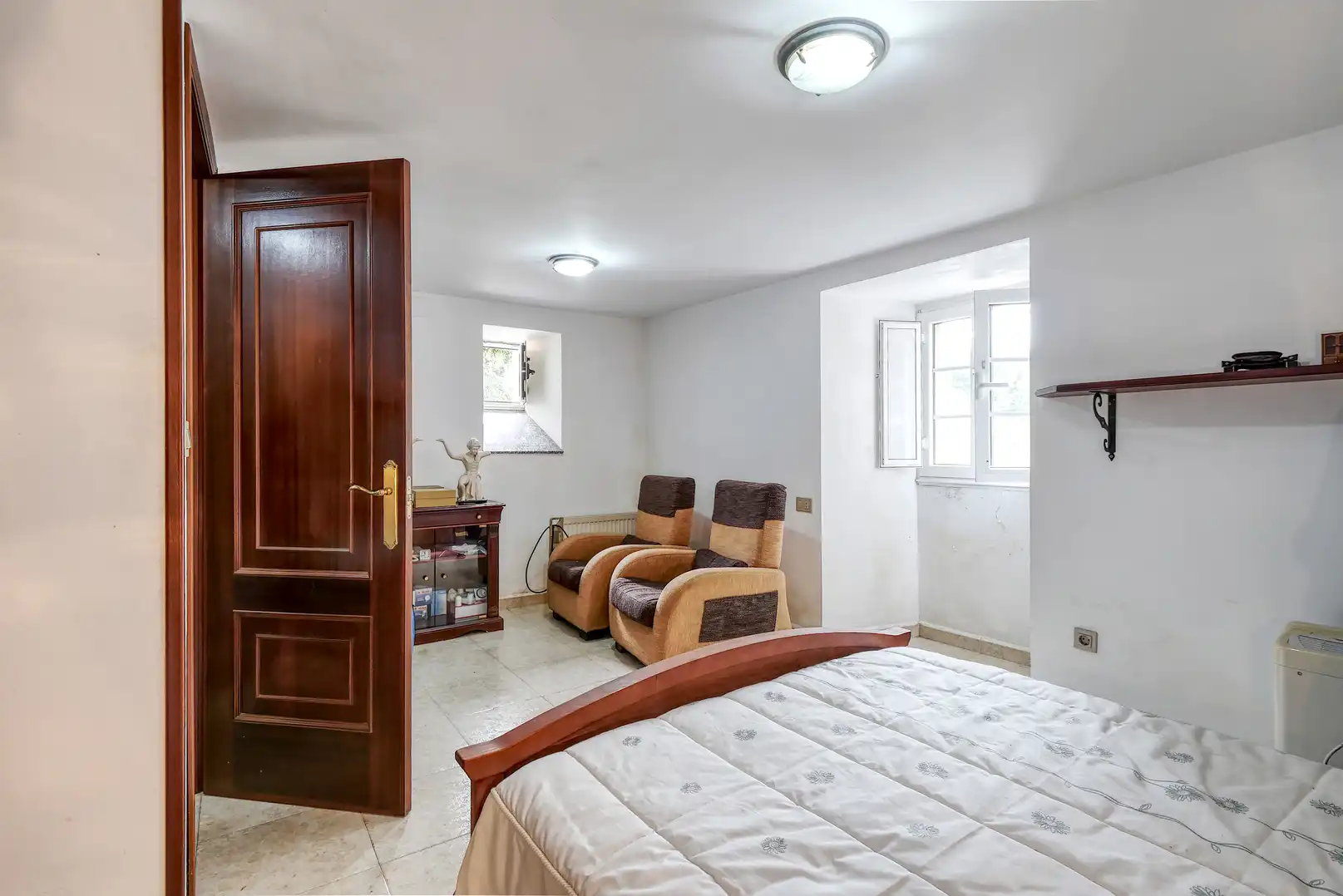 Dormitori de Casa o xalet en venda en Guitiriz amb Jardí privat, Moblat i Forn