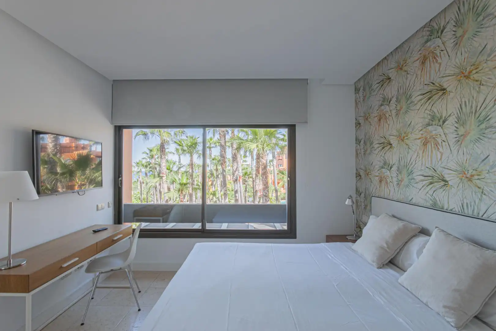 Dormitori de Apartament en venda en Chiclana de la Frontera amb Piscina comunitària