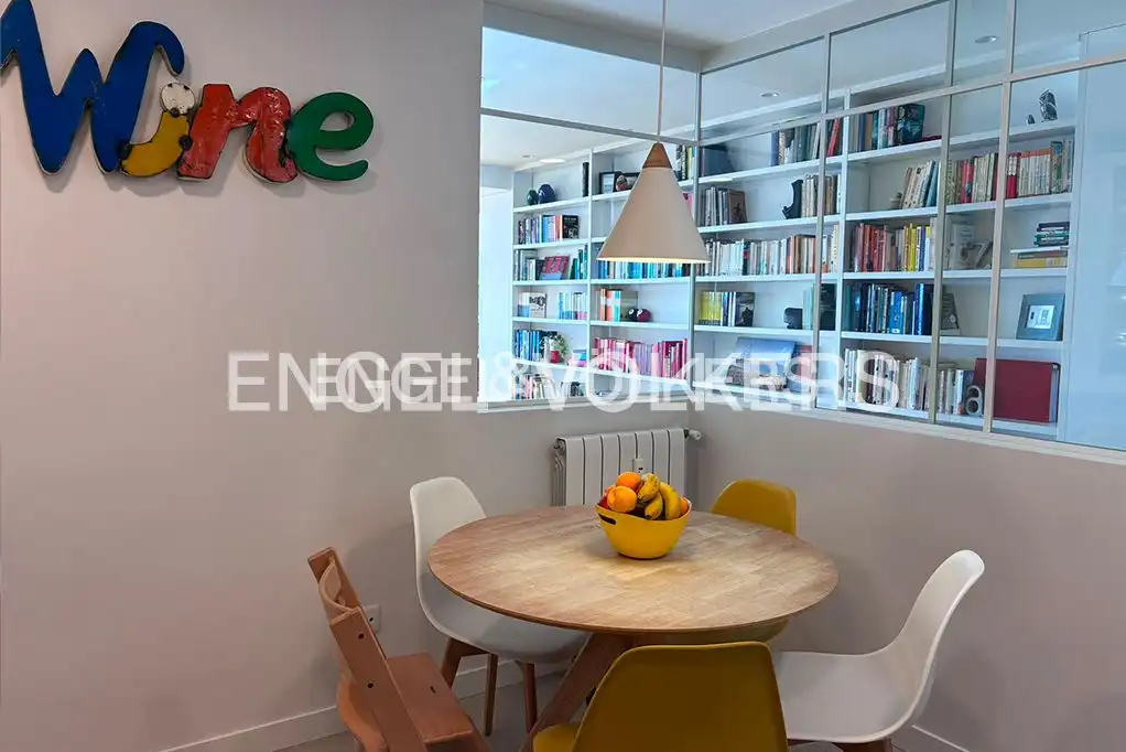 Dining room of Flat for rent in Gijón   with Heating, Parquet flooring and Furnished