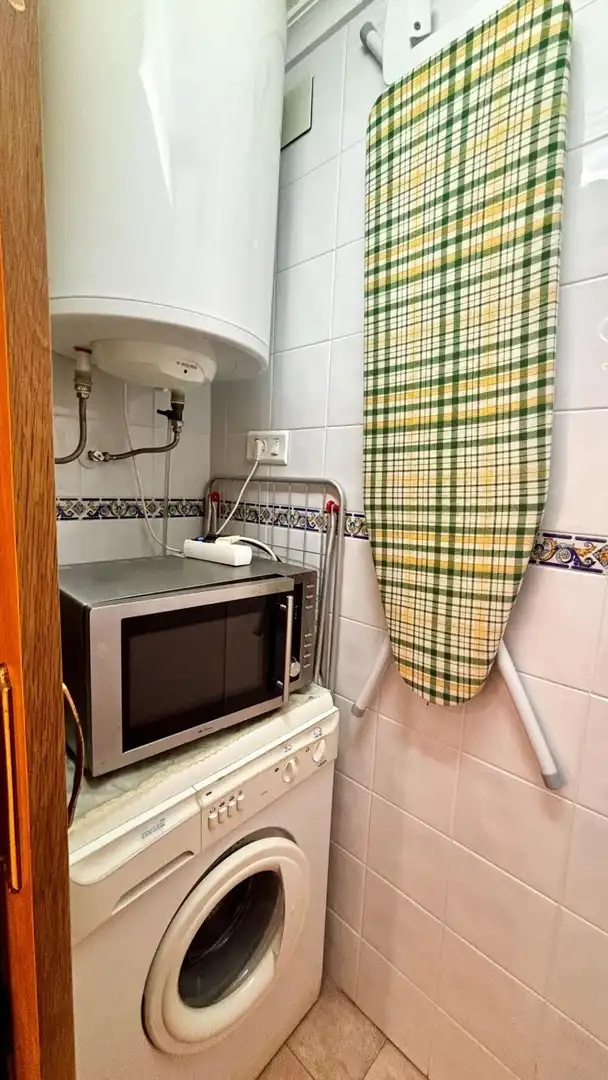 Bathroom of Flat for rent in Guardamar del Segura  with Terrace and Furnished