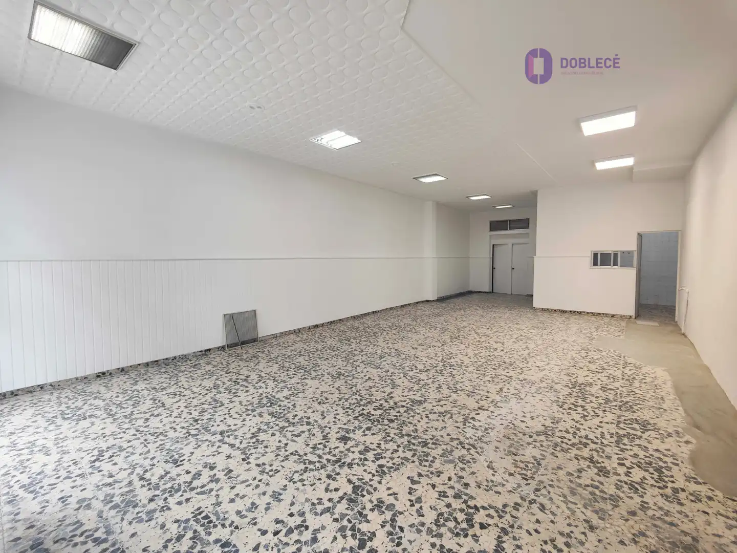 Local comercial en venta en Rúa de Pizarro 11, imagen 13