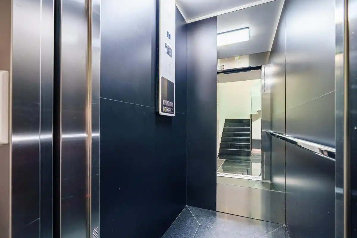 Piso en venta en Pozuelo de Alarcón con Aire acondicionado, Calefacción y Jardín privado
