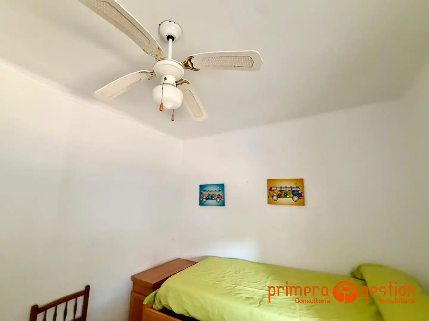 Habitación de Casa o chalet en venta en Lora del Río con Trastero y Amueblado