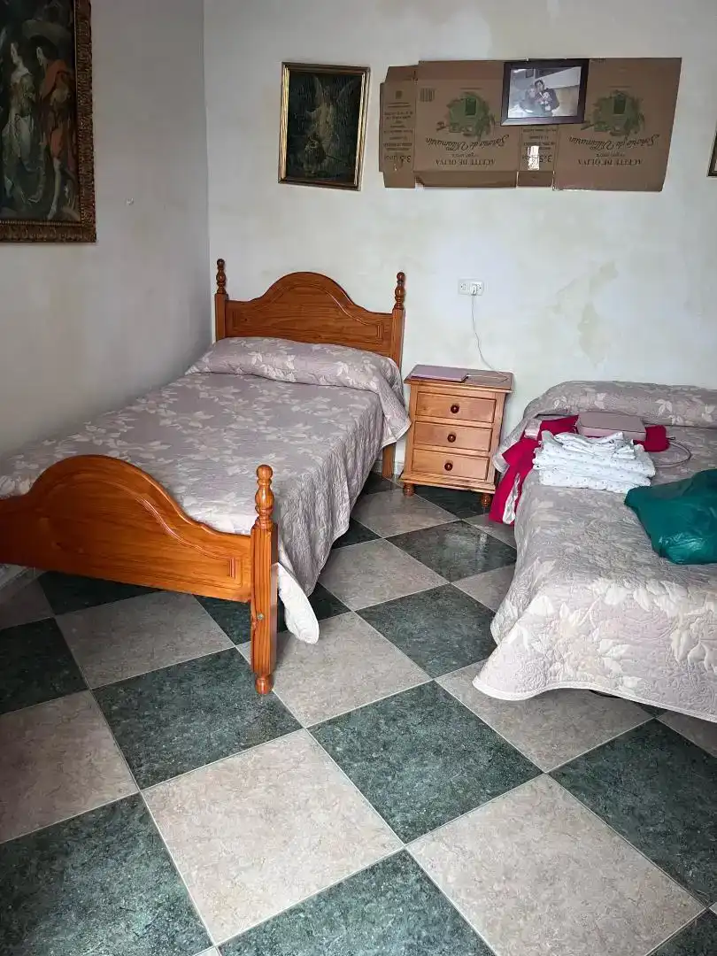 Dormitori de Casa adosada en venda en Bornos amb Aire condicionat i Balcó