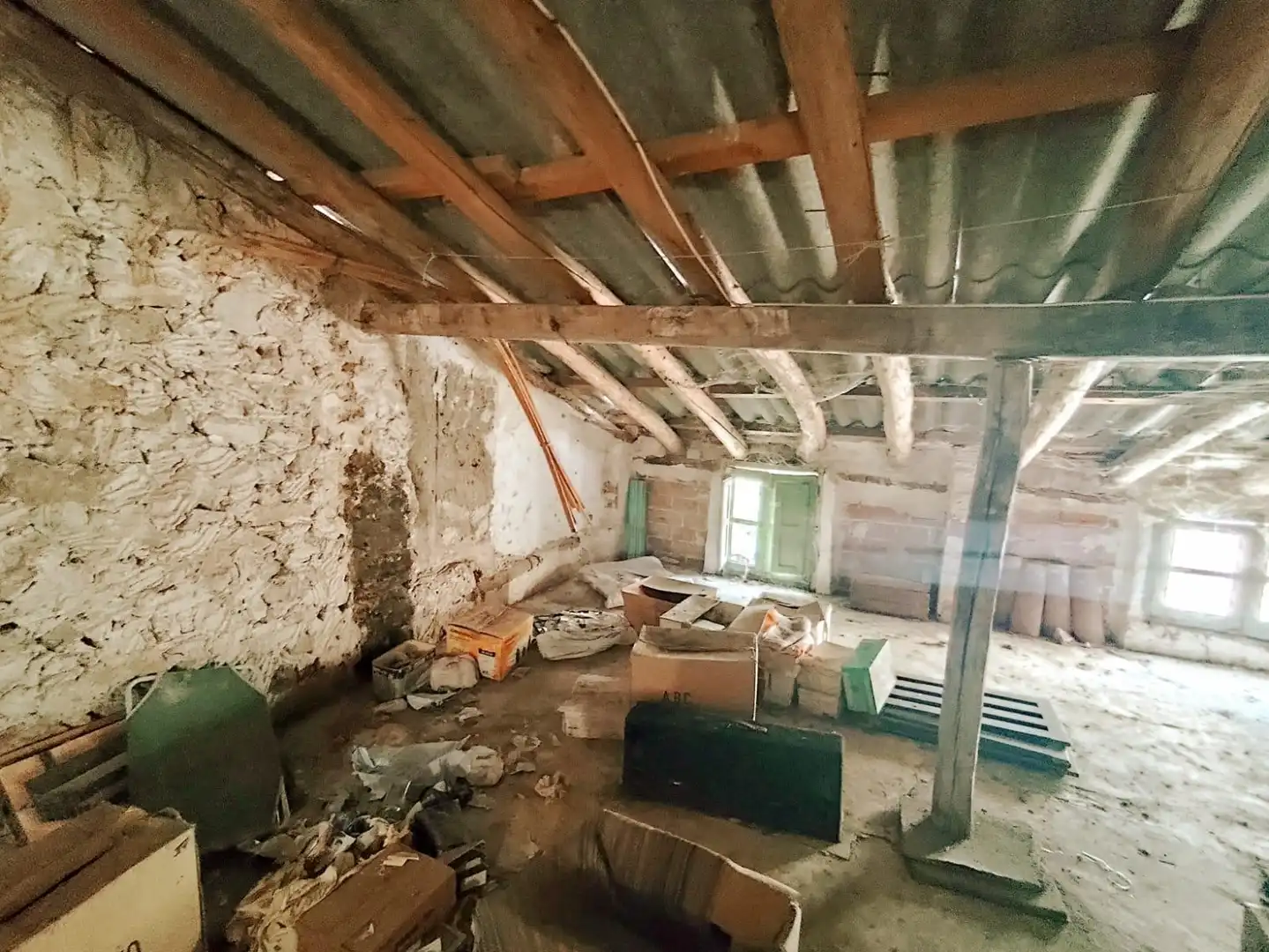 Casa o xalet en venda en Almoguera amb Jardí privat