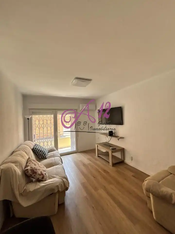 Living room of Flat for share in Burjassot  with Air Conditioner, Terrace and Furnished