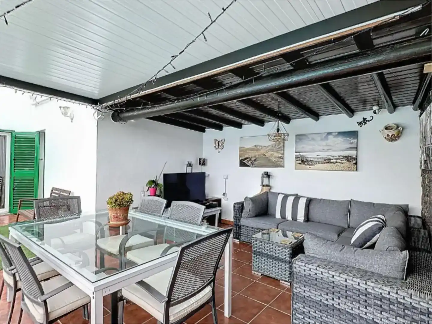 Sala d'estar de Casa o xalet en venda en Yaiza amb Piscina