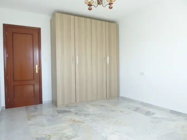 Dormitori de Àtic de lloguer en Marbella amb Terrassa, Forn i Rentadora
