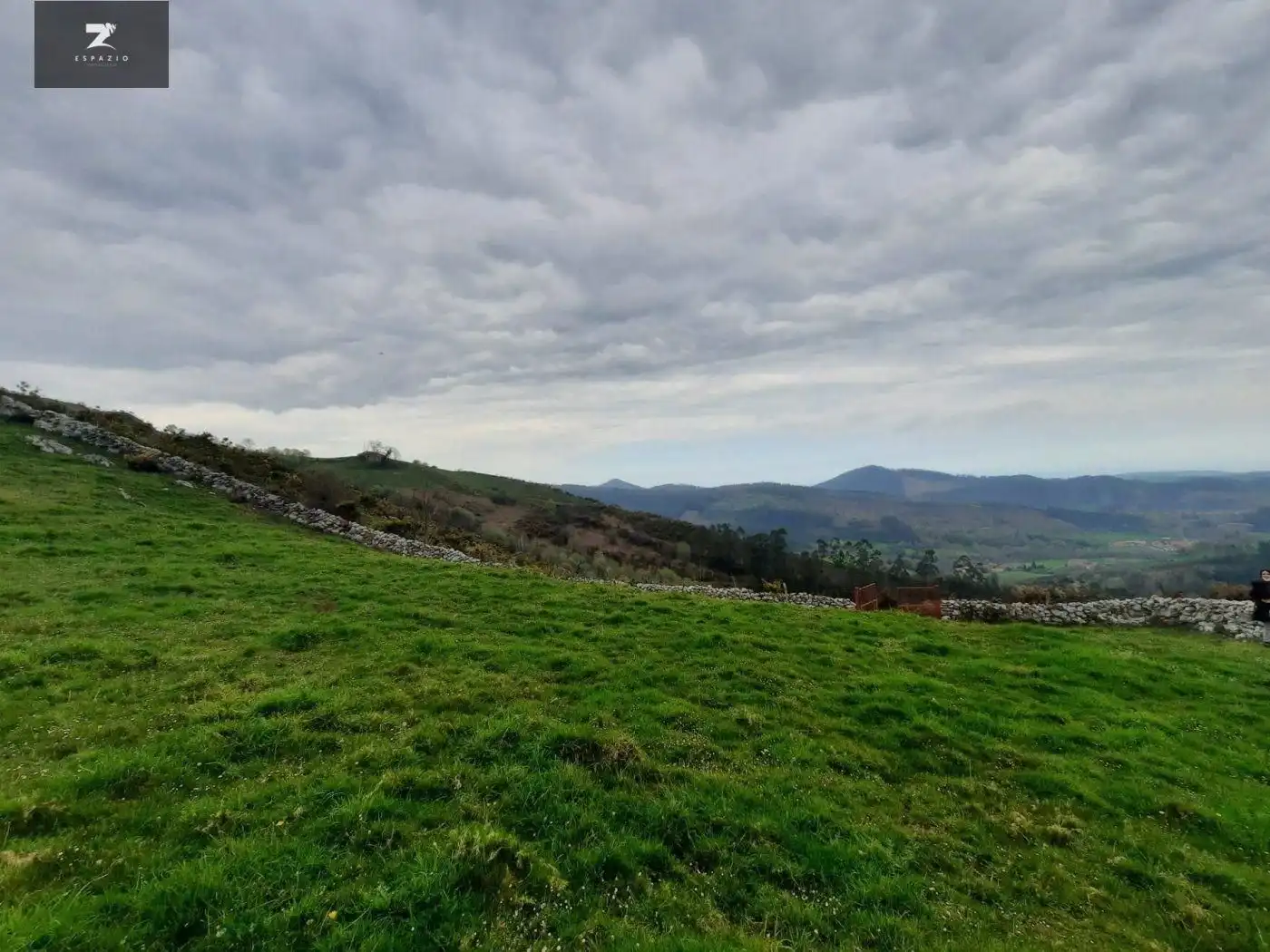 Local en venta en Valdáliga