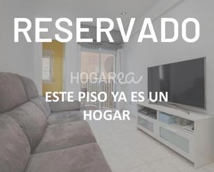 Living room of Flat for sale in L'Hospitalet de Llobregat  with Heating, Terrace and Balcony