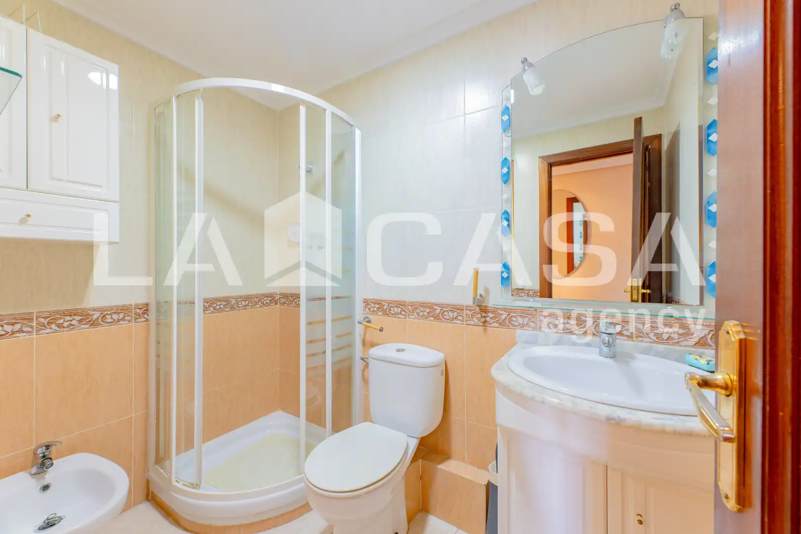 Baño de Piso en venta en Valencia con Balcón