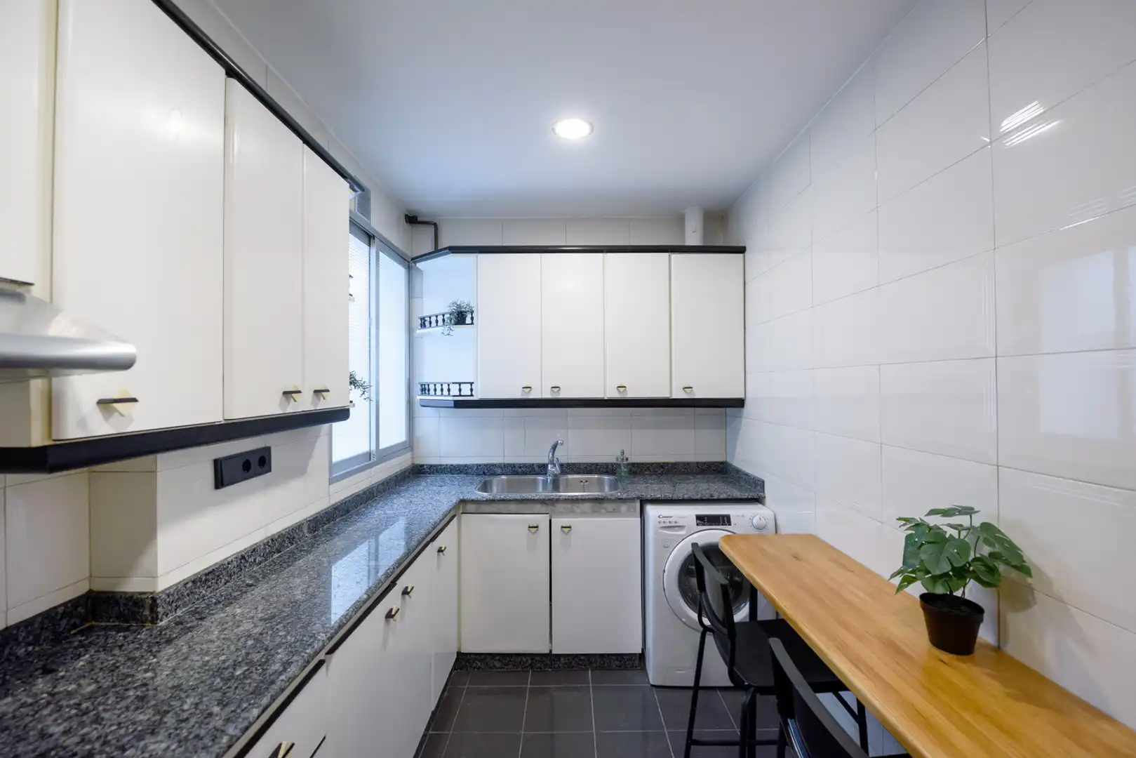 Apartamento con terraza en venta en Carrer de Baix, imagen 19