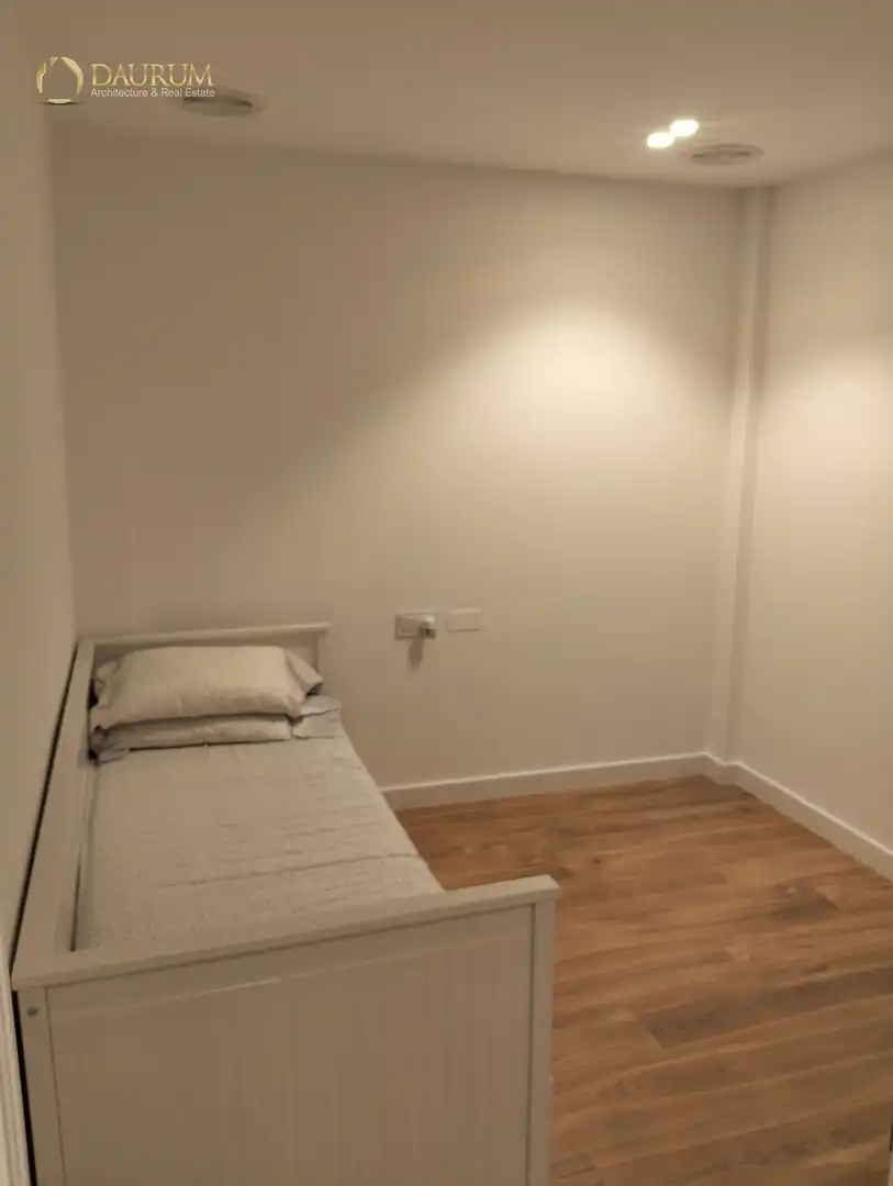 Habitación de Piso en venta en Elche / Elx con Aire acondicionado, Calefacción y Terraza