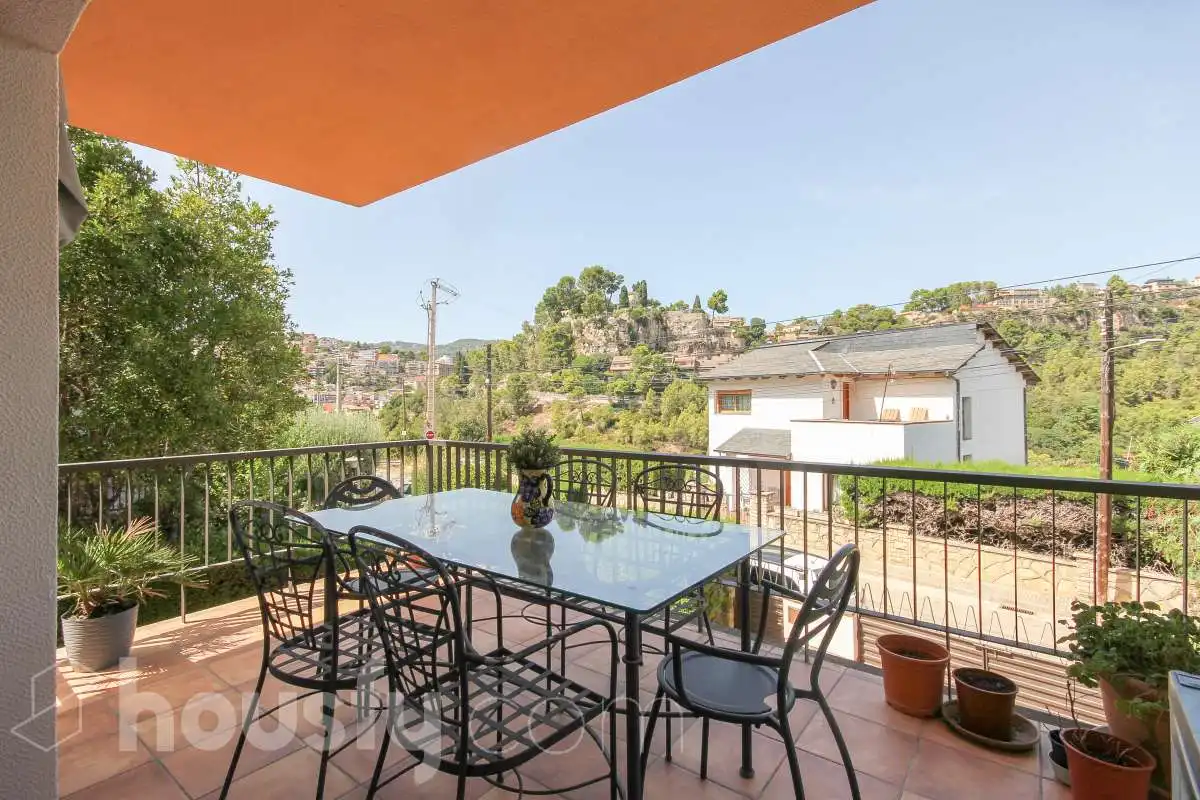 Casa con piscina en venta en Avinguda de Corbera ., imagen 2