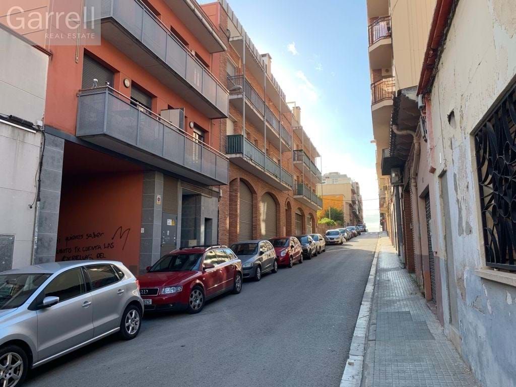 Exterior view of Flat for sale in Montcada i Reixac  with Storage room