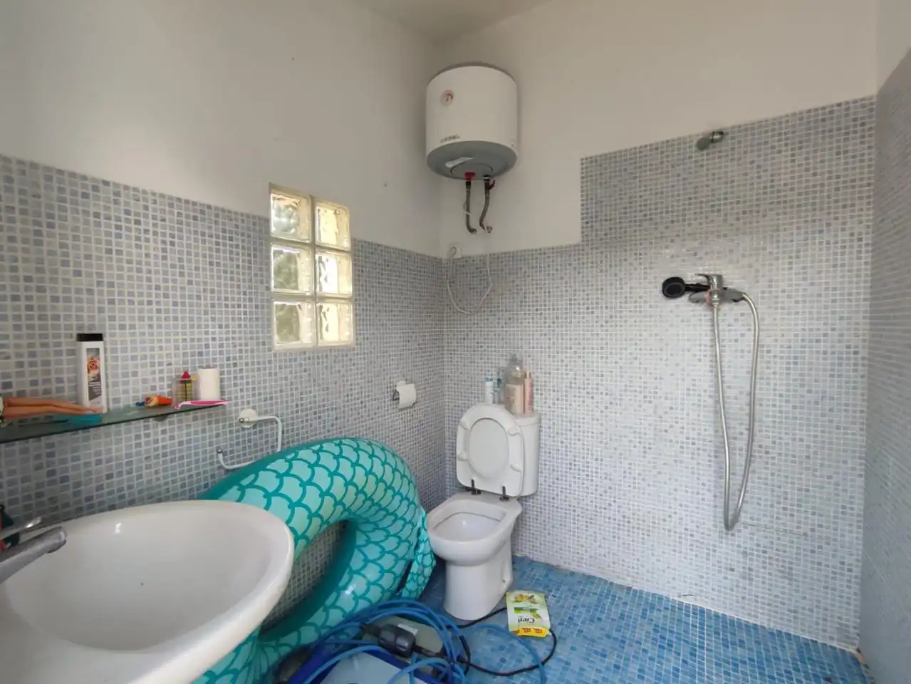 Bany de Finca rústica en venda en Albacete amb Jardí privat, Terrassa i Piscina