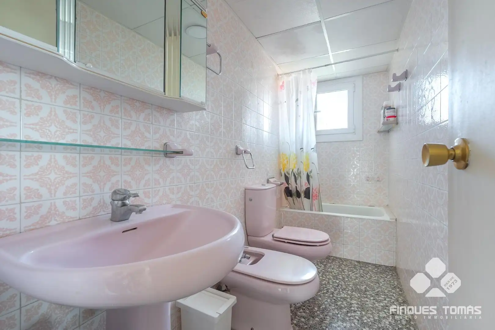 Baño de Piso en venta en Calafell con Aire acondicionado, Terraza y Balcón